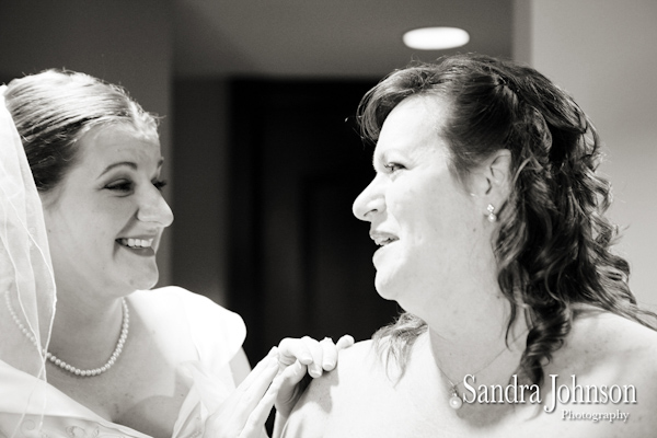 Best Annunciation Catholic Wedding photographer - Sandra Johnson (SJFoto.com)